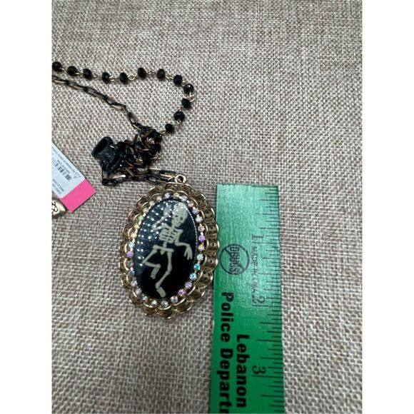New Betsey Johnson Betsey Creep-show Dancing Skeleton Locket Necklace Rare Spook - Picture 9 of 13